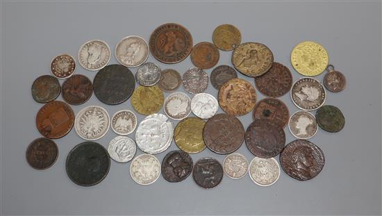 A quantity of World coinage including Roman and Replicas